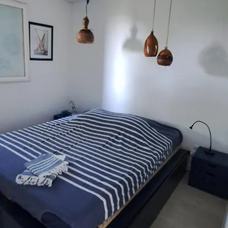 Апартаменты Vue Et Sur Les Iles D'or D'hyeres Йер